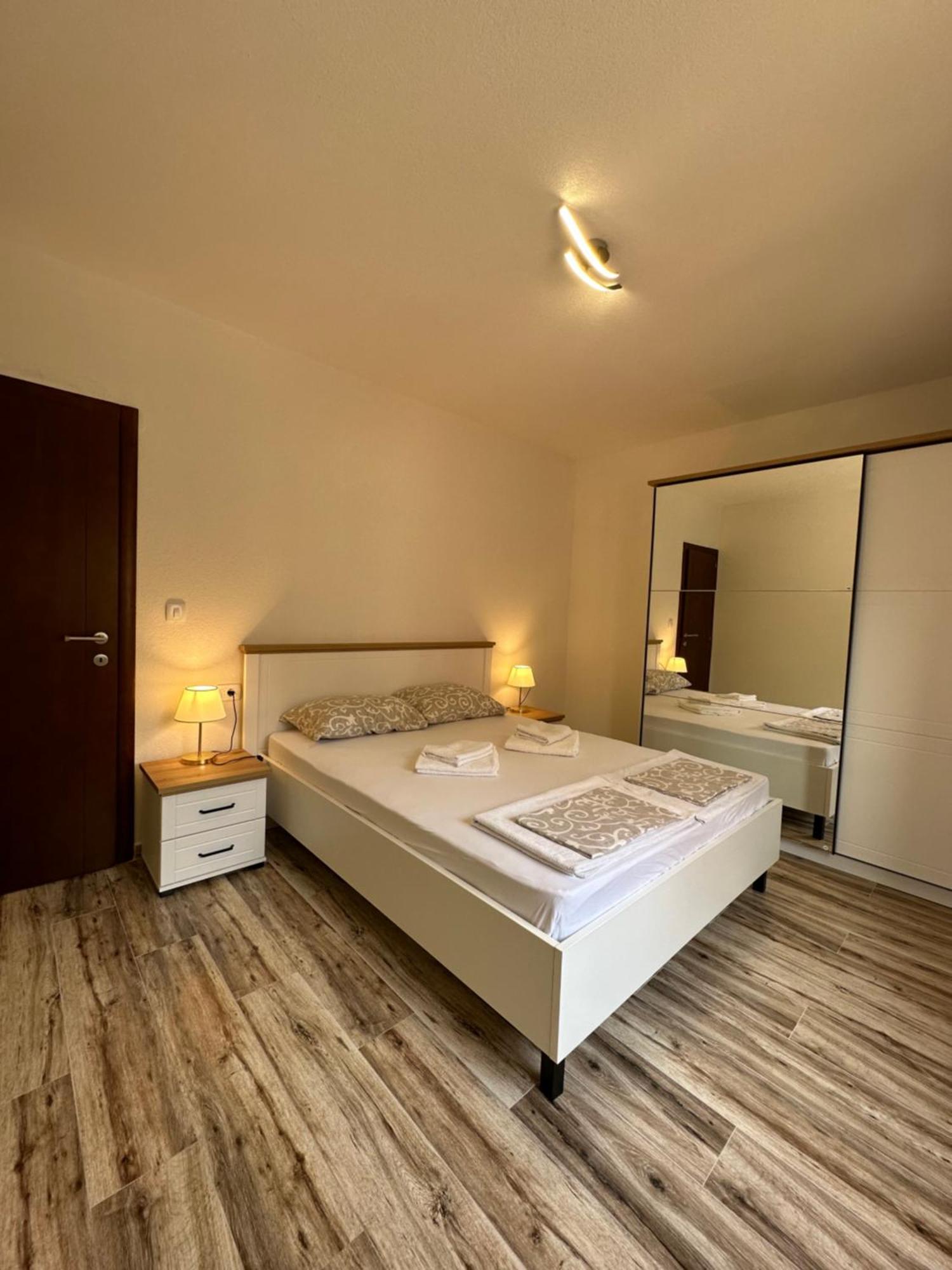 Sunny Apartment コトル エクステリア 写真