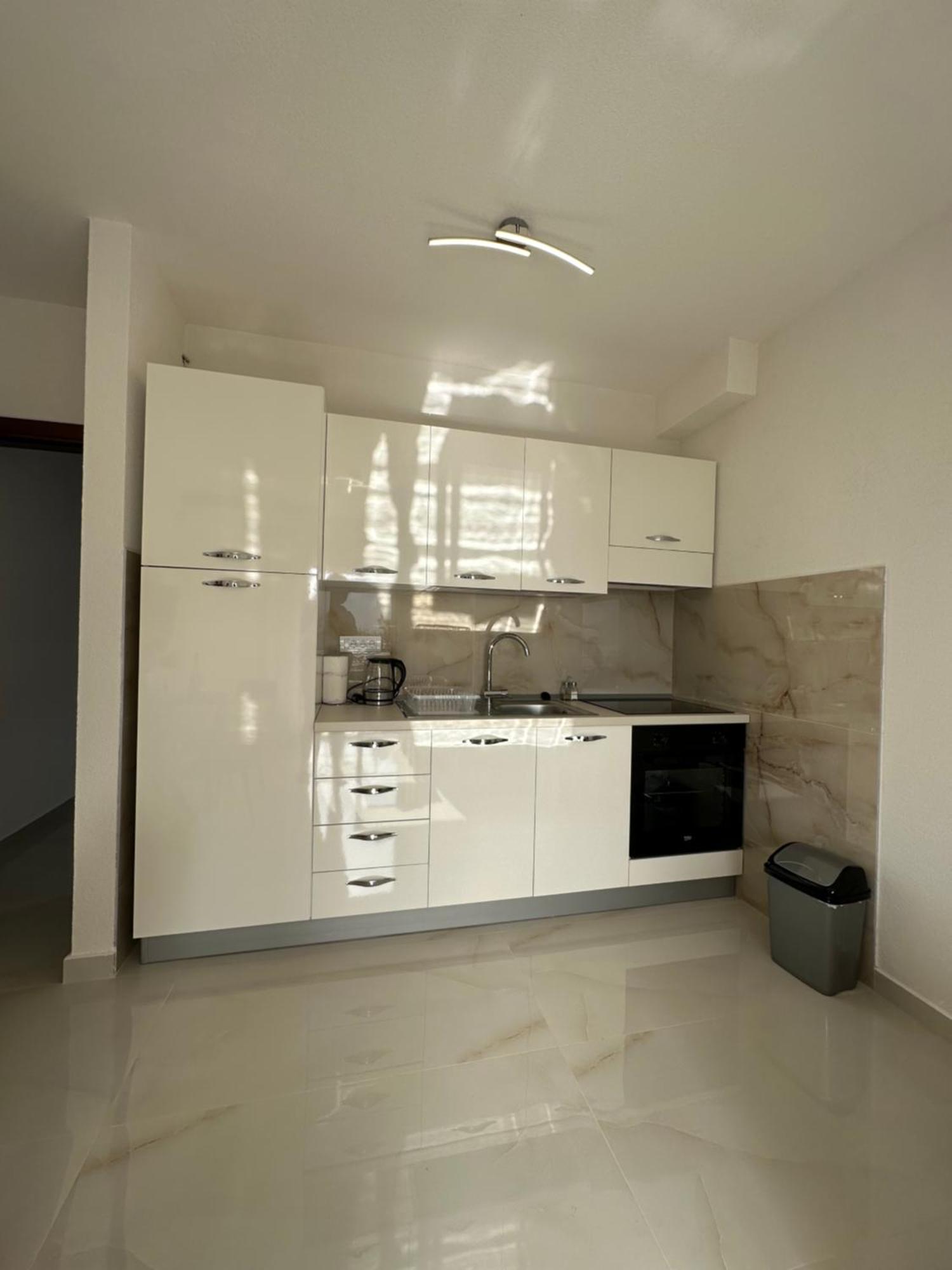 Sunny Apartment コトル エクステリア 写真