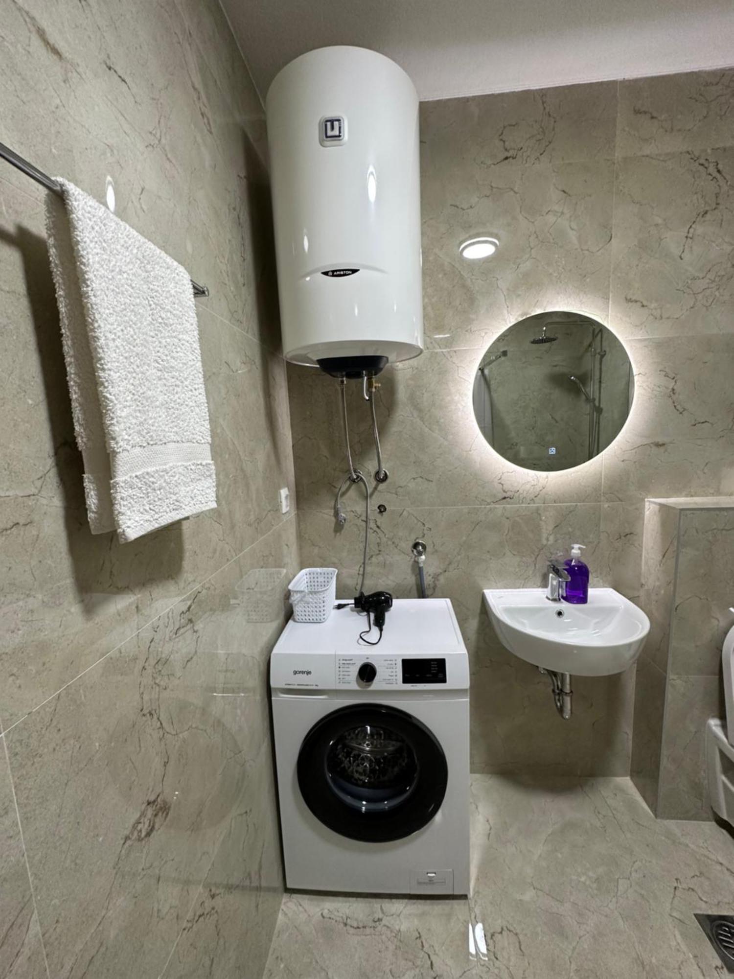 Sunny Apartment コトル エクステリア 写真